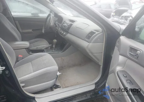 2006 Toyota Camry Le V6 from USA, damaged, VIN 4T1BF32K76U120415